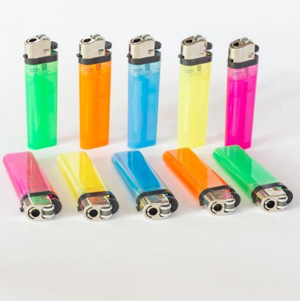 2022 Factory Wholesales Lighters Smoking Accessories Cigarette Flint Lighter