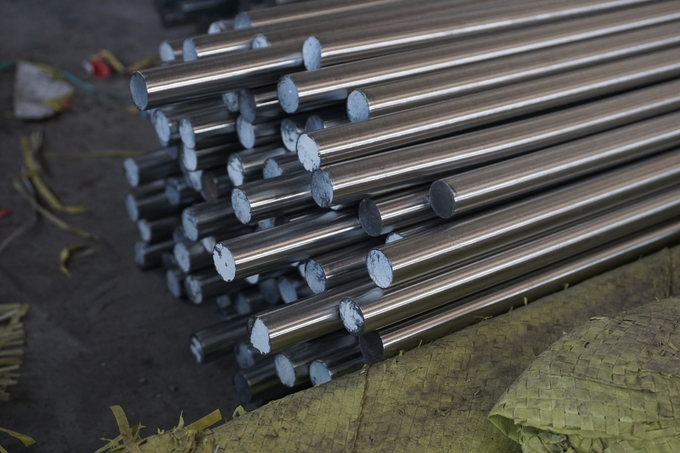 AISI 329 Stainless Steel Round Bars 304 304L 310 Duplex Stainless Steel Rod 0