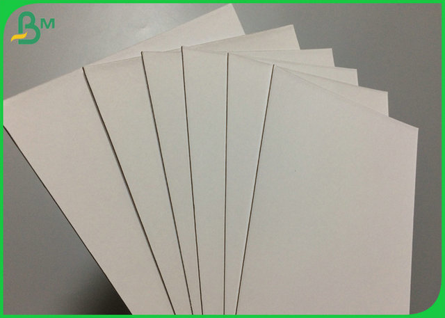 1mm 2.5mm Grey Back Laminated White Board Curl Resistant In 660 x 960mm 