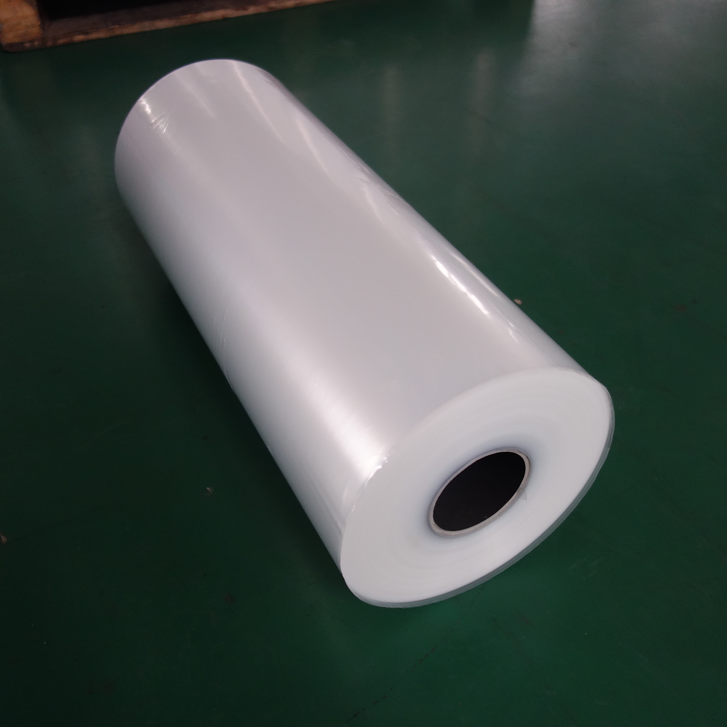 New Style shrink 60mic high quality pe ldpe heat shrinkable plastic film rolls