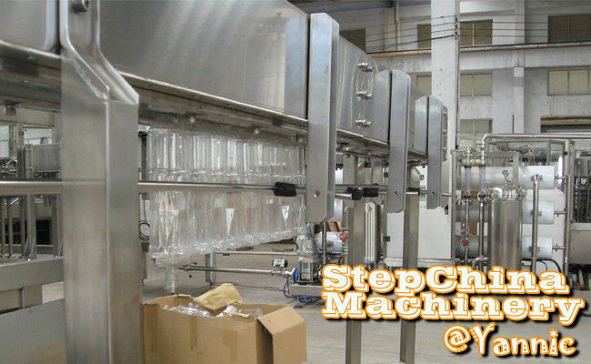 PET Bottle / Empty Bottle Automated Conveyor System With Air Fan 380V 50Hz 3 Phase