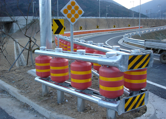 Rolling Guardrail Barrier Q235 Hot Dip Galvanizing 5