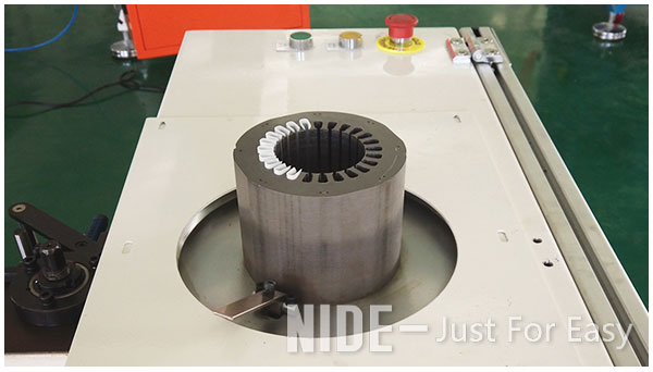 automatic stator paper inserting machine.jpg