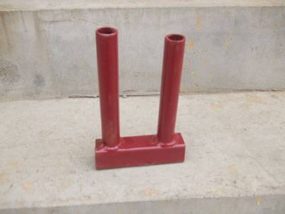 This is a red top coupler that is used in Canada portable fence.