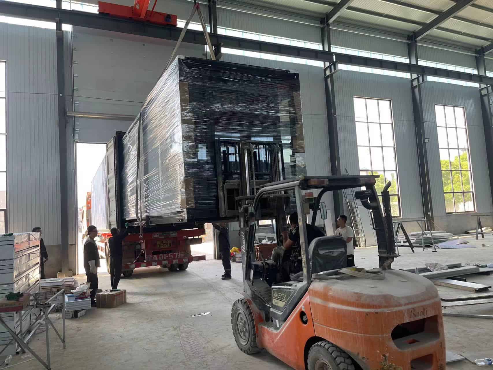 Expandable Container Homes transport