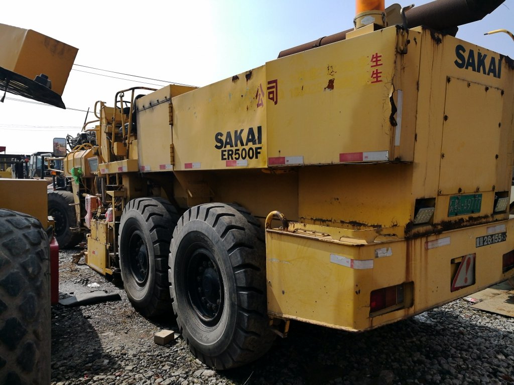 SAKAI ER500F road marking machine