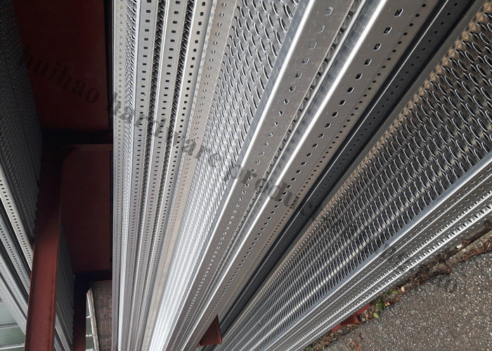 8 Diamond Aluminum Safety Grating Stair Treads With Customer Specified Length