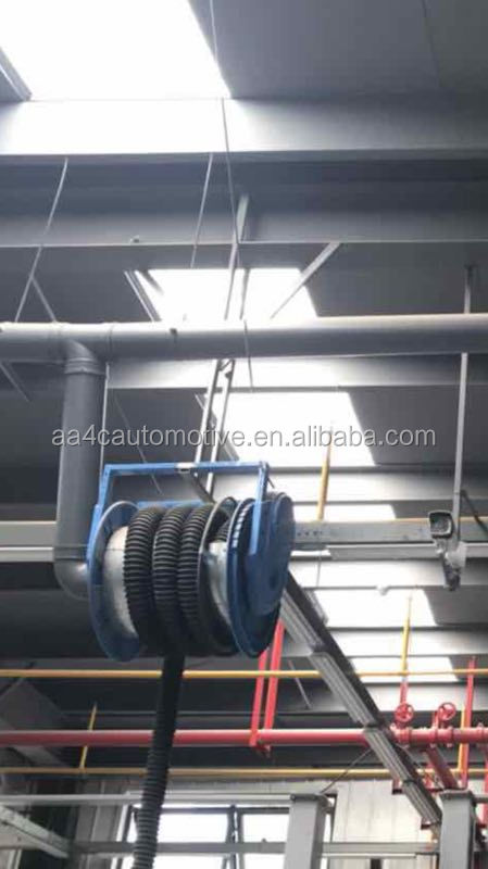 Automatic retractable exhaust extraction system hose reel