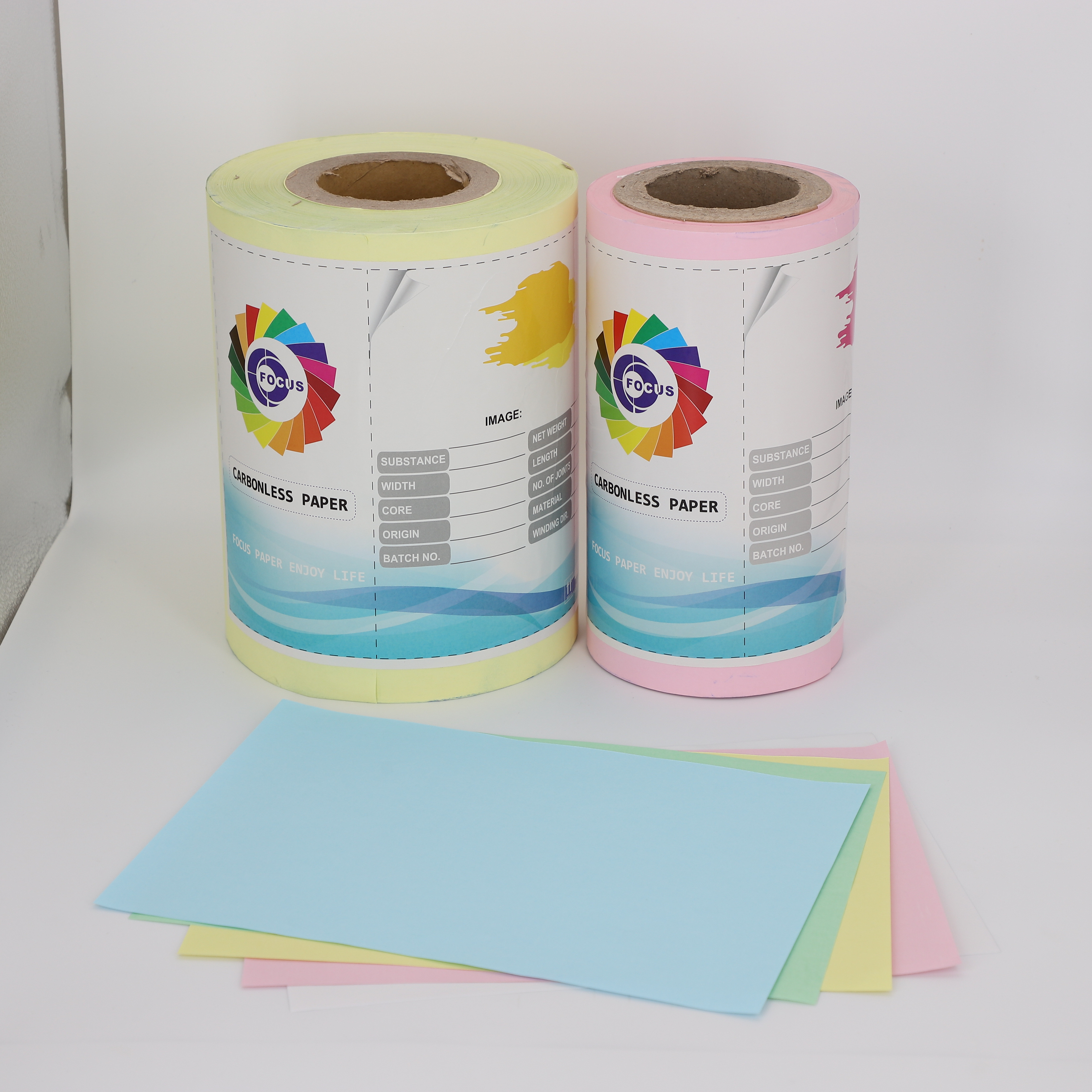Customized NCR Paper in Different Colors for Invoice and Receipt Printing in Large Quantity