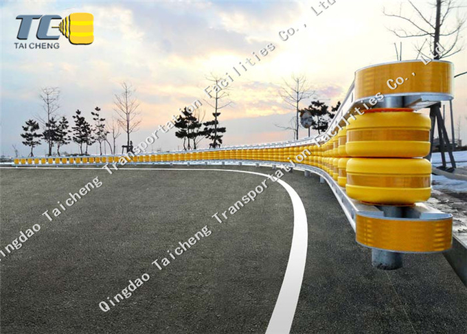 PU EVA Highway Rotating Barrier Guardrail Customization 1