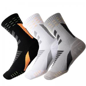 Cheap Factory Fashion Sports Men's Thick Towel Bottom Socks Non-slip Basketball Hiking Socks