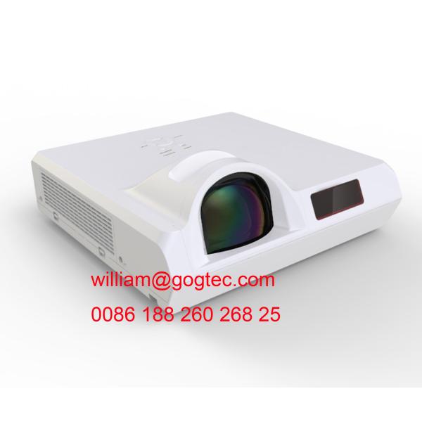 Short throw 3600 lumens native 1280*800 LCD multimedia projector 0.75m get 80