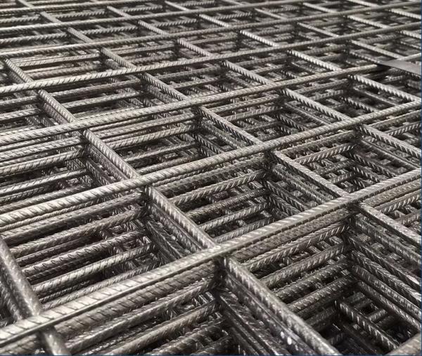 Panel de malla de alambre soldado galvanizado de 2x2 para jaulas de animales