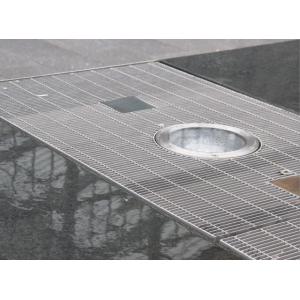 Q235 Hot Dipped Galvanised Walkway Grating 32*3mm Stair Tread Grating