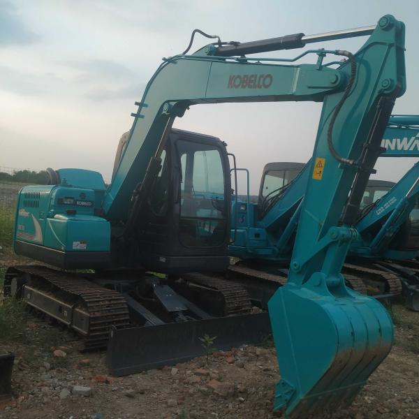 China Japón Excavadora Kobelco usada Sk75 Excavadora Kobelco pequeña 7 toneladas supplier