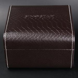 China Single Twist Brown Leather Watch Box Elegant Style Recyclable With Stitching supplier