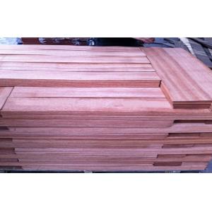 China Sliced Cut Natural Red Sapele Wood Veneer Flooring Sheet For Furniture supplier