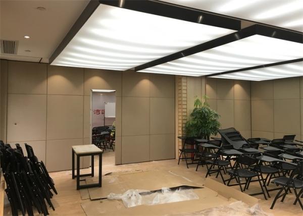 Aluminum Material Sliding Partition Panels Unique Design Movable
