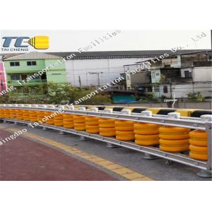 China Anti Corrosion Highway Safety Barriers Powder Coating Easily Assembled supplier