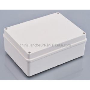 Lightweight Aluminum Box with Smooth Surface - Practical Storage Solution