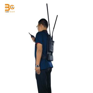 China Transmission par ligne de vue au sol réseau ad hoc à 5 km de maillage récepteur de transmission d'images radio sans fil à soldat unique, relais wholesale