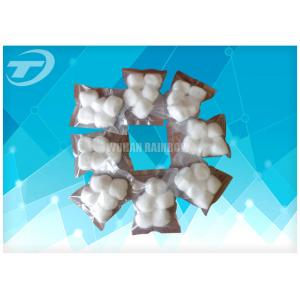 China 100% Pure Sterile Cotton Wool Balls For Medical Use 0.5g Color & White supplier