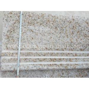 China Popular Rusty Beige Granite Products,G682 Granite Stairs, Stairs Case, Riser Tiles supplier