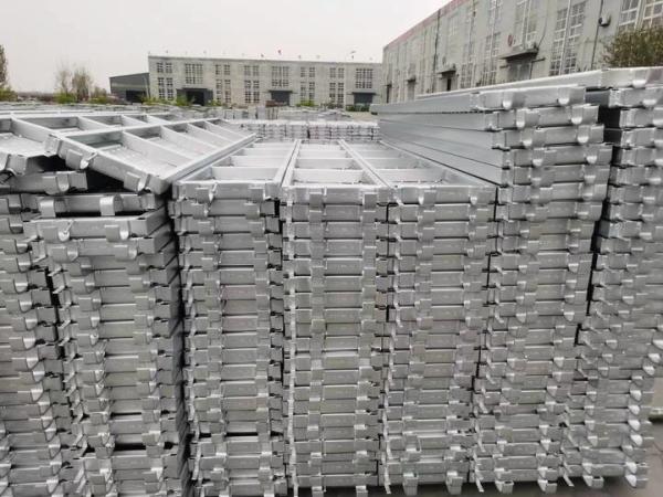 Customized Weight Pre-Galvanized/Hot Dip Galvanized Metal Plank for Building Projects