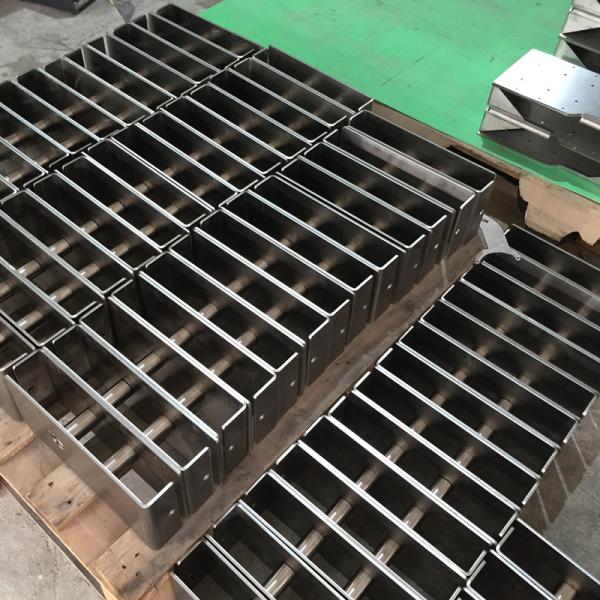 China Laser de soudure de rotation de commande numérique par ordinateur de prototypes de tôle de solides solubles 304 coupant et se pliant wholesale