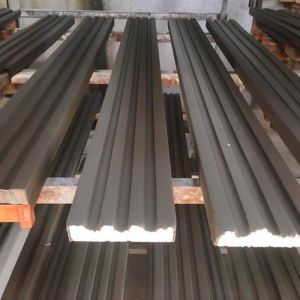 China Villa Exterior Wall Decoration Stucco Foam Trim Moisture Proof With Cement Surface wholesale