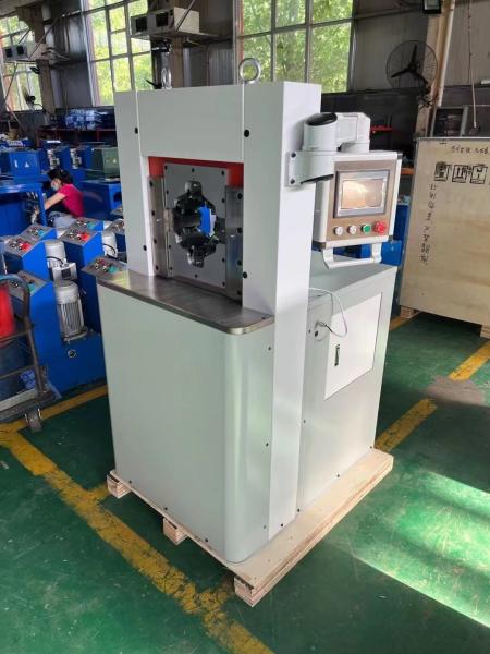 1000*800*1630 Mm AC Hose Crimping Machine With PLC Control System One-Time Crimping