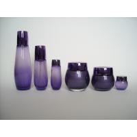 China Custom 2 OZ 8 OZ Colored Empty Emulsion Cosmetic Glass Bottles and Jars on sale