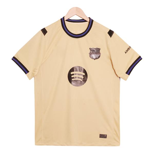 China Maillot extérieur version fan Barcelone saison 2025-2026 imprimé par le groupe de supporters supplier