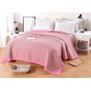 China 100% Polyester flannel nlanket Customized Soft Quilt Blanket For Bed Decoration supplier