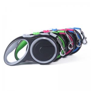 China Strong Dual Retractable Pet Leashes  With Short - Stroke Braking System supplier