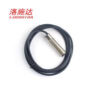 China Retro Reflective Mode Photoelectric Proximity Sensor With 2M Cable DC 3 Wire M18 Size on sale