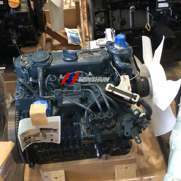 クボタ D902-EF08 直列3気筒ディーゼルエンジン、小型機械の第一選択