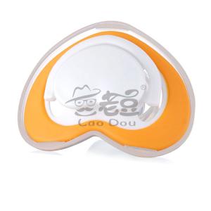 China Baby Accessories Silicone Nipple For Baby Funny Baby Pacifier For Baby Care supplier