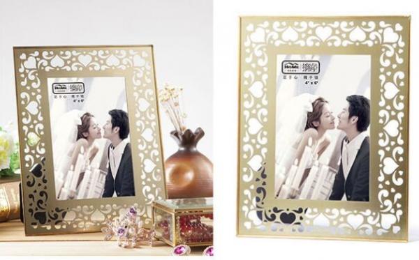 Clear Double Glass Photo Frame , Glass And Metal Picture Frames For Store Decor