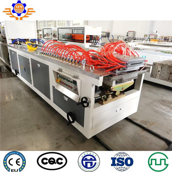 PE WPC Cladding Extrusion Machine PVC WPC Wall Panel Extrusion Line