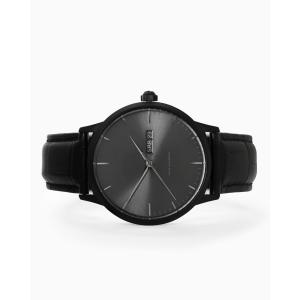 China Black Men Leather Wrist Watch , Mens Classic Leather Strap Watches supplier