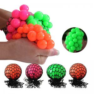 China Bead Water Walking Ball Rubber Squeeze Grape Ball Toy Mesh Squishy Ball 5cm 6cm supplier