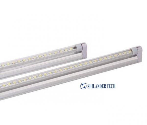 高い透明900MM SMD 3014 160pcs LED T5の管は保証2年のつけます