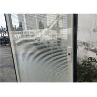 China Horizontal Pattern Blinds Between Glass , Aluminium Blinds For Door Window on sale