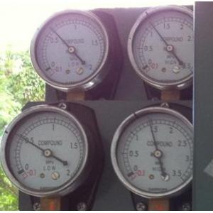 China Hitachi screw compressor spare part pressure gauge supplier