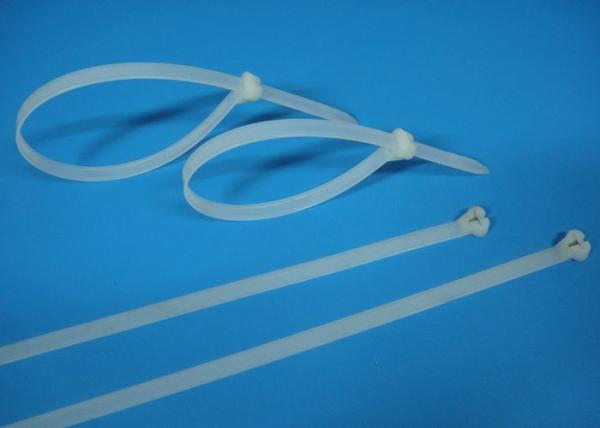 Indoor / Outdoor 7MM Nylon Cable Ties Clear Plastic Zip Ties Halogen Free