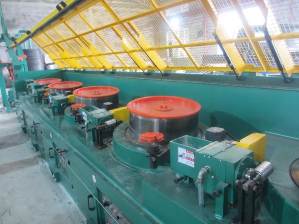 0.7mm Carbon Steel Wire Straight Wire Drawing Machine , High Efficient Wire Processing Machine