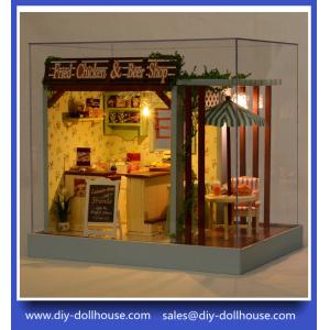 China Diy wooden dollhouse mini glass dollhouse miniature room box model building cottage Z006 supplier