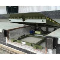 China Mechanical Loading Dock Leveler Galvanized Finish Safety Bars Hydraulic Platform For Dock Level on sale