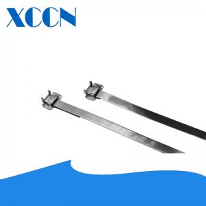 China Firmly Hold Jumbo Cable Ties , Metal Pipe Ties Multifunctional Easy Installation supplier